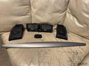 Bmw E87 1-serie luchtrooster sierstrip dashboard E81 rooster beschikbaar voor biedingen