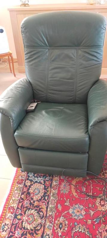 Electrische relax zetel merk Hukla.  beschikbaar voor biedingen