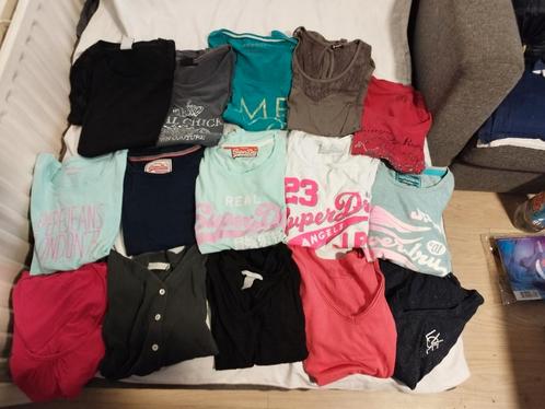 15 t-shirts S & M. o.a. Superdry , pepe jeans,..., Kleding | Dames, Dames-kledingpakketten, Gedragen, Ophalen of Verzenden