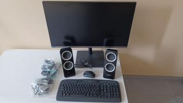 computerscherm 23,8 inch met toebehoren, Computers en Software, Ophalen, Zo goed als nieuw
