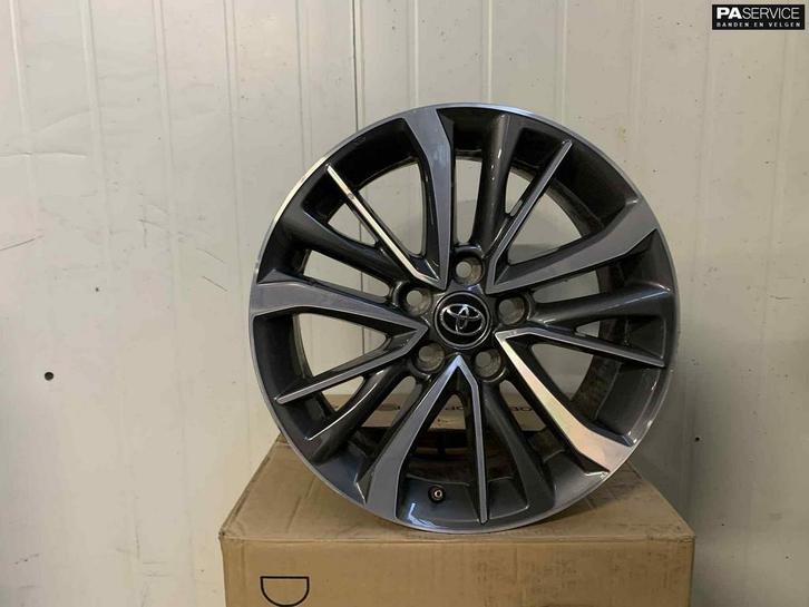 Originele antraciete 17 inch Toyota Velgen Auris Corolla, Auto-onderdelen, Banden en Velgen, Banden en Velgen, 20 inch, Gebruikt