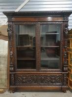 boekenkast vitrinekast, Enlèvement