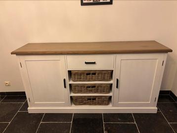 Dressoir beschikbaar voor biedingen
