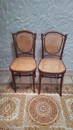 rotan stoelen - 2 st - GRATIS AF TE HALEN IN GENK, Huis en Inrichting, Ophalen, Riet of Rotan, Gebruikt, Twee