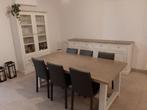 Complete eetkamer met tafel, dressoir en vitrinekast - massi, Huis en Inrichting, Complete eetkamers, Ophalen, Gebruikt, Landelijk