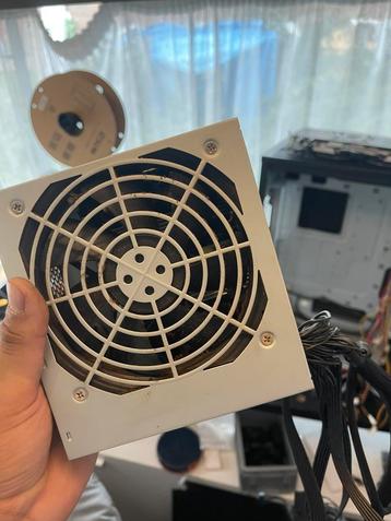 Alimentation PC 350W beschikbaar voor biedingen