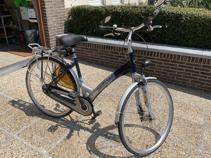 Fiets in strikt nieuwe staat, Fietsen en Brommers, Fietsen | Crossfietsen en BMX, Zo goed als nieuw, Aluminium, Ophalen