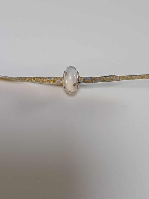 Originele Pandora bedel Murano wit/beige 925 zilver, Bijoux, Sacs & Beauté, Bracelets à breloques, Utilisé, Pandora, Argent, Enlèvement ou Envoi