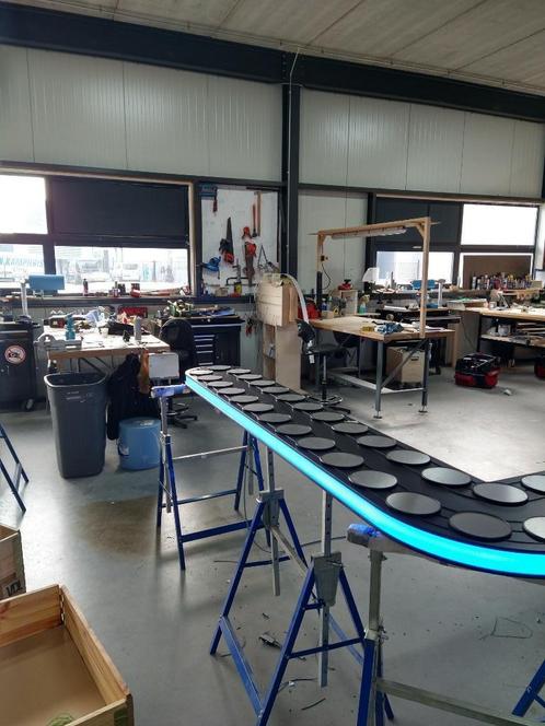 Conveyor belt op maat gemaakt, Zakelijke goederen, Horeca | Meubilair en Inrichting, Meubilair, Gebruikt, Ophalen