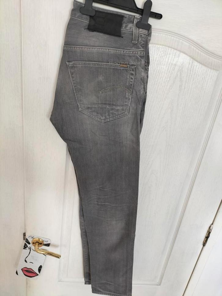 12 Verschillende merk spijkerbroeken., Kleding | Heren, Spijkerbroeken en Jeans, Gedragen, Ophalen