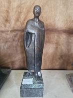 Beeldhouwwerk "Monnik" Henri Van Beersel (brons), Ophalen