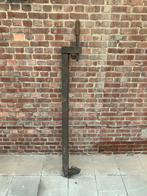 Antiek spanvijs, Ophalen