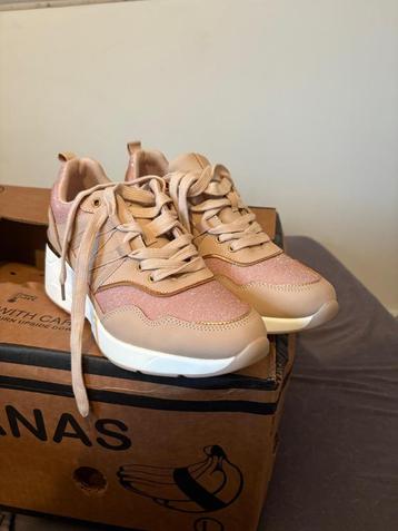 graceland schoenen beschikbaar voor biedingen