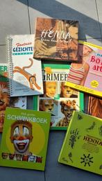Facepaint, henna, bodyart boeken, Ophalen, Zo goed als nieuw