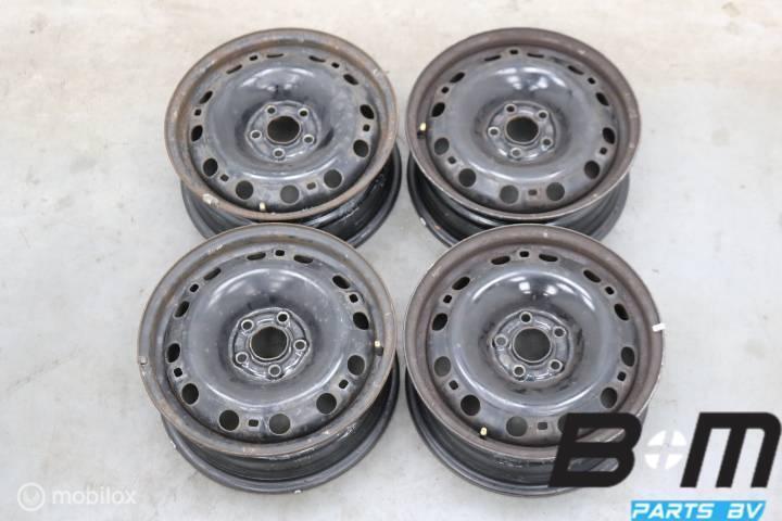 Originele 15 inch stalen velgen VW Polo 9N3 6Q0601027B, Auto-onderdelen, Banden en Velgen, Velg(en), Gebruikt