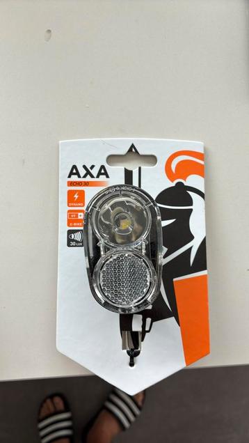 Axa LED koplamp voor fiets beschikbaar voor biedingen