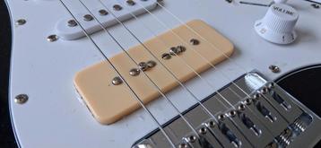 Custom P90 strat essenhout, Enlèvement, Comme neuf