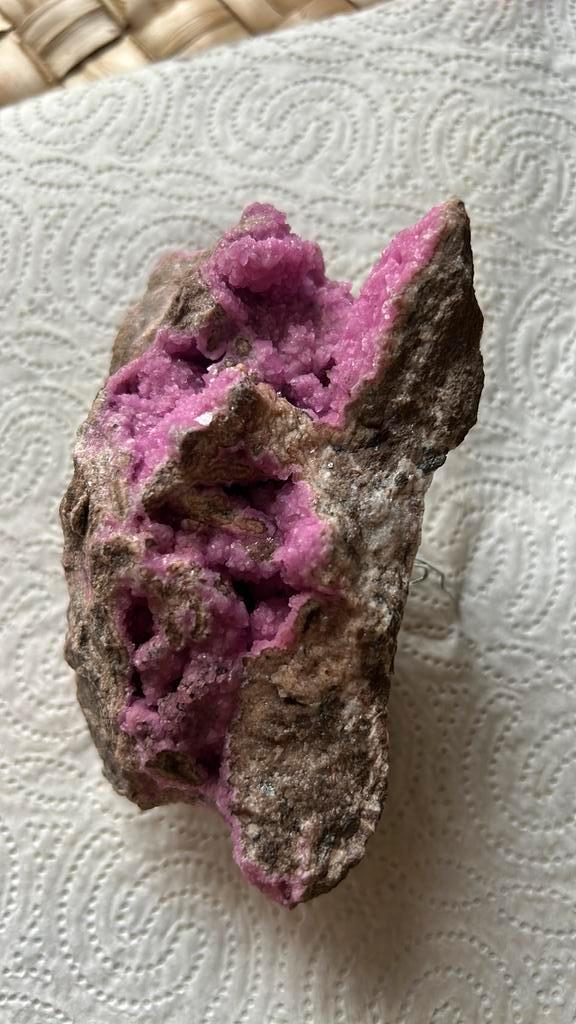 Cobaltocalcite bou-azzer  maroc, Collections, Minéraux & Fossiles, Minéral, Enlèvement ou Envoi