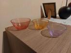 3 kommetjes / paars, oranje, rood, Maison & Meubles, Cuisine | Vaisselle, Récipient(s), Comme neuf, Envoi