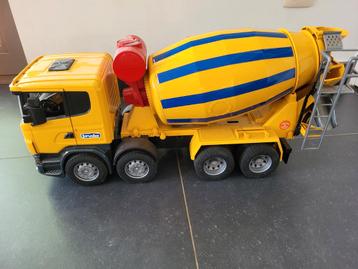 Bruder betonmixer beschikbaar voor biedingen