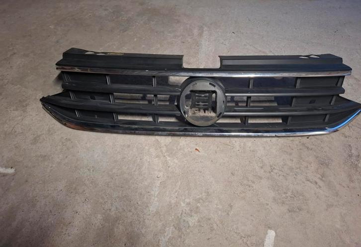 VW Tiguan 5NA Facelift Grille, Auto-onderdelen, Carrosserie, Bumper, Volkswagen, Voor, Gebruikt, Ophalen