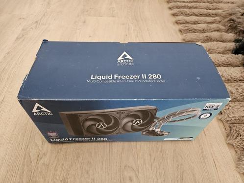 Watercooling ARCTIC Liquid Freezer II 280, Computers en Software, Computerkoelers, Gebruikt, Waterkoeling, Ophalen of Verzenden