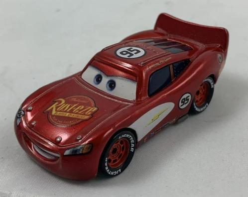 Disney Cars Lightning McQueen Radiator Springs auto metaal, Kinderen en Baby's, Speelgoed |Speelgoedvoertuigen, Zo goed als nieuw