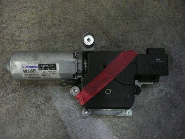 Mercedes-Benz A-Klasse W169 Schuifdak motor Dakraam motor Nr, Auto-onderdelen, Elektronica en Kabels, Mercedes-Benz, Gebruikt