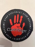 Badge Touche pas à mon pote, Enlèvement ou Envoi