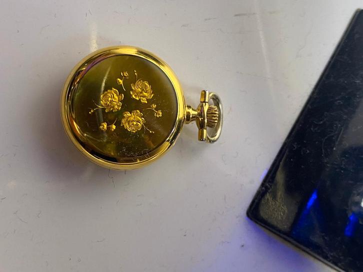 Zakhorloge, Handtassen en Accessoires, Horloges | Antiek, Zakhorloge, Overige merken, Overige materialen, 1960 of later, Verguld