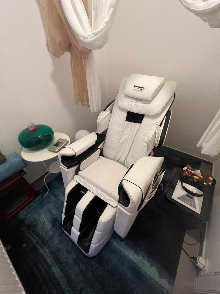 Fauteuil de massage de haute qualité de brainLight GmbH, Sport en Fitness, Massageproducten, Zo goed als nieuw, Massagestoel of Kussen