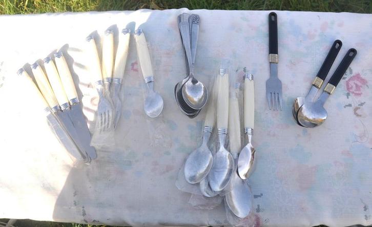 lot de couvert dépareillé, Huis en Inrichting, Keuken | Bestek, Gebruikt, Los bestek, Ophalen of Verzenden