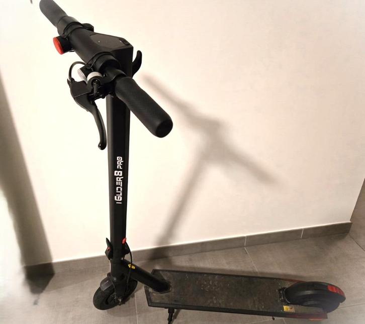 GIRO DRIVE IGLIDER 8 PRO - Elektrische Step, Fietsen en Brommers, Steps, Gebruikt, Elektrische step (E-scooter), Ophalen