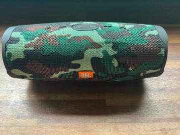 JBL Bluetooth Speaker Camo Charge 4