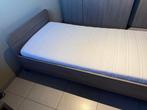 Babybed/kinderbed + matras, Huis en Inrichting, Ophalen, Zo goed als nieuw