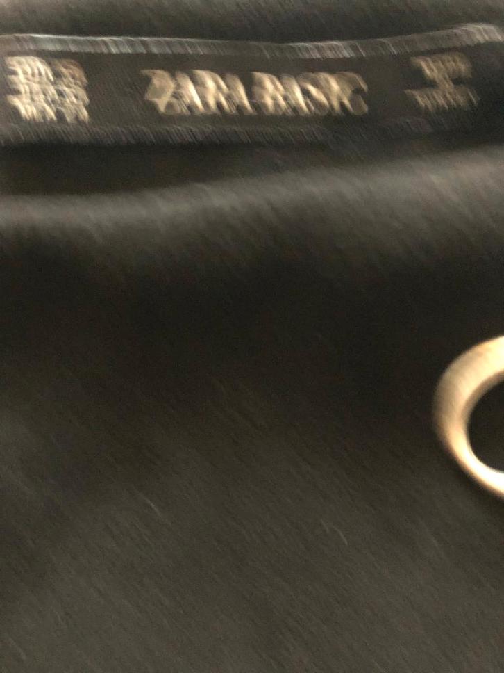 Zwarte shorts: Zara of Eleven Paris, Kleding | Dames, Broeken en Pantalons, Zo goed als nieuw, Maat 36 (S), Zwart, Ophalen