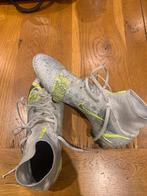 Chaussure de foot NIKE Mercurial, Enlèvement ou Envoi, Comme neuf