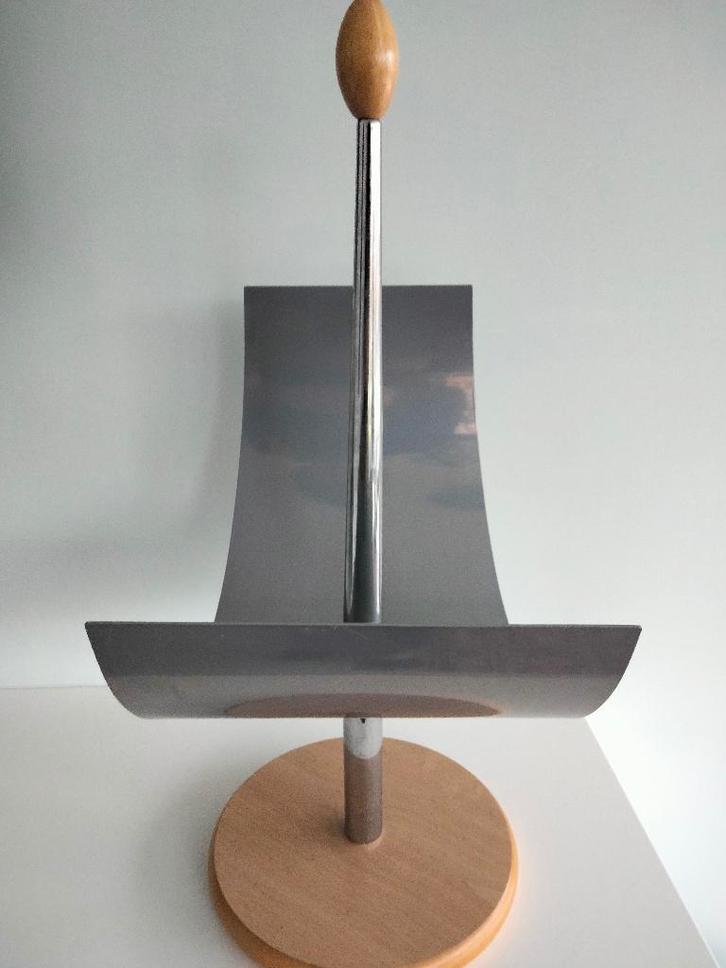 80s 90s vintage Postmodern design krantenbak magazinehouder, Huis en Inrichting, Woonaccessoires | Krantenbakken en Lectuurbakken