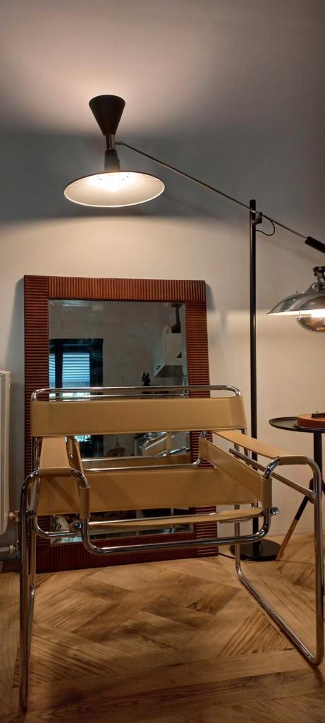 Wassily fauteuil Marcel breuer bauhaus L mies vd rohe, Huis en Inrichting, Tafels | Kaptafels, Zo goed als nieuw, Ophalen of Verzenden