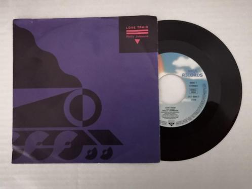 HOLLY JOHNSON - Love train (single), CD & DVD, Vinyles Singles, Comme neuf, Single, Pop, 7 pouces, Enlèvement ou Envoi