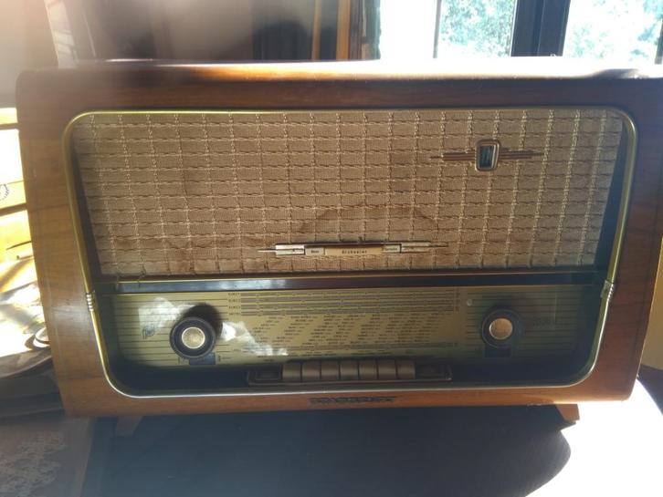 Radio Stern -Stassfurt vintage 1958 en bois, Antiek en Kunst, Antiek | Tv's en Audio, Ophalen