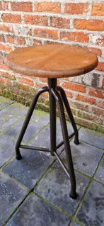 Vintage industriële kruk, Huis en Inrichting, Ophalen of Verzenden, In hoogte verstelbaar, Gebruikt