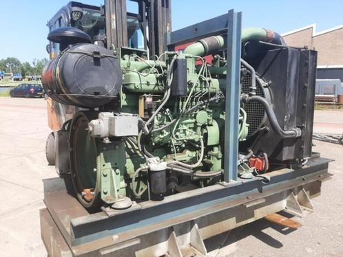 2x Daf 825 motoren nieuwe type + div. DAF, Cummins motoren, Auto-onderdelen, Vrachtwagen-onderdelen, DAF, Motor en Accessoires
