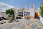 Verzorgde hoekbungalow zonder bovenburen in Torrevieja..., Immo, Torrevieja, Spanje, Woonhuis, 2 kamers