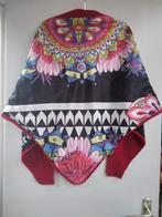 Echarpe en triangle, Desigual, Ophalen of Verzenden, Zo goed als nieuw, Sjaal