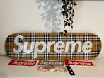 Supreme X Burberry skateboard, Sports & Fitness, Skateboard, Enlèvement ou Envoi, Neuf