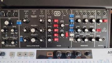 Behringer Model D beschikbaar voor biedingen