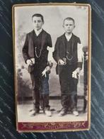 Leuke oude franse fotokaart / CDV van 2 jongens / broers ?, Photo, Enfant, Avant 1940, Enlèvement ou Envoi