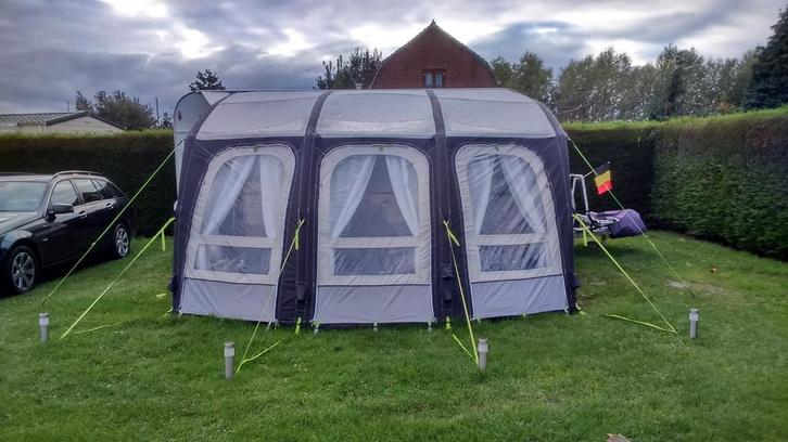 Kampa Ace Air pro 400 opblaasbare voortent., Caravans en Kamperen, Voortenten en Luifels, Gebruikt, Ophalen