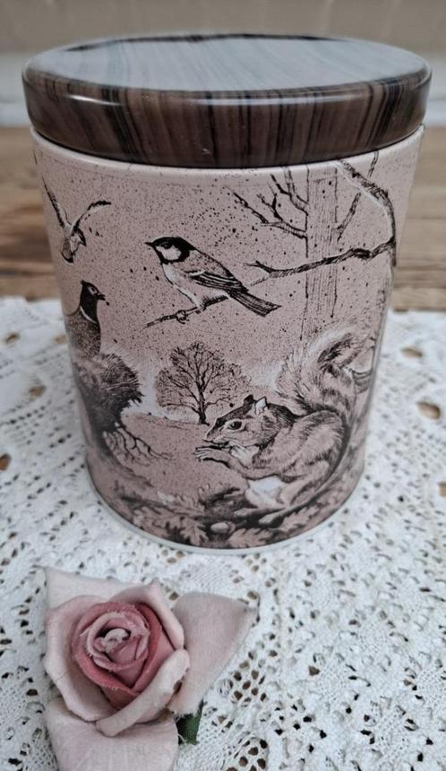 Vintage blik, eekhoorns, fazant, das, vogels & vlinder, Verzamelen, Blikken, Gebruikt, Overige, Overige merken, Ophalen of Verzenden